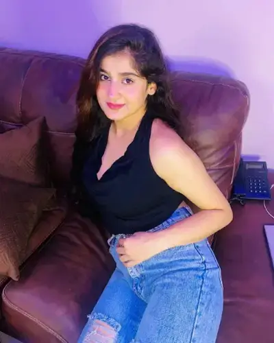 Call Girls Dhaurahara